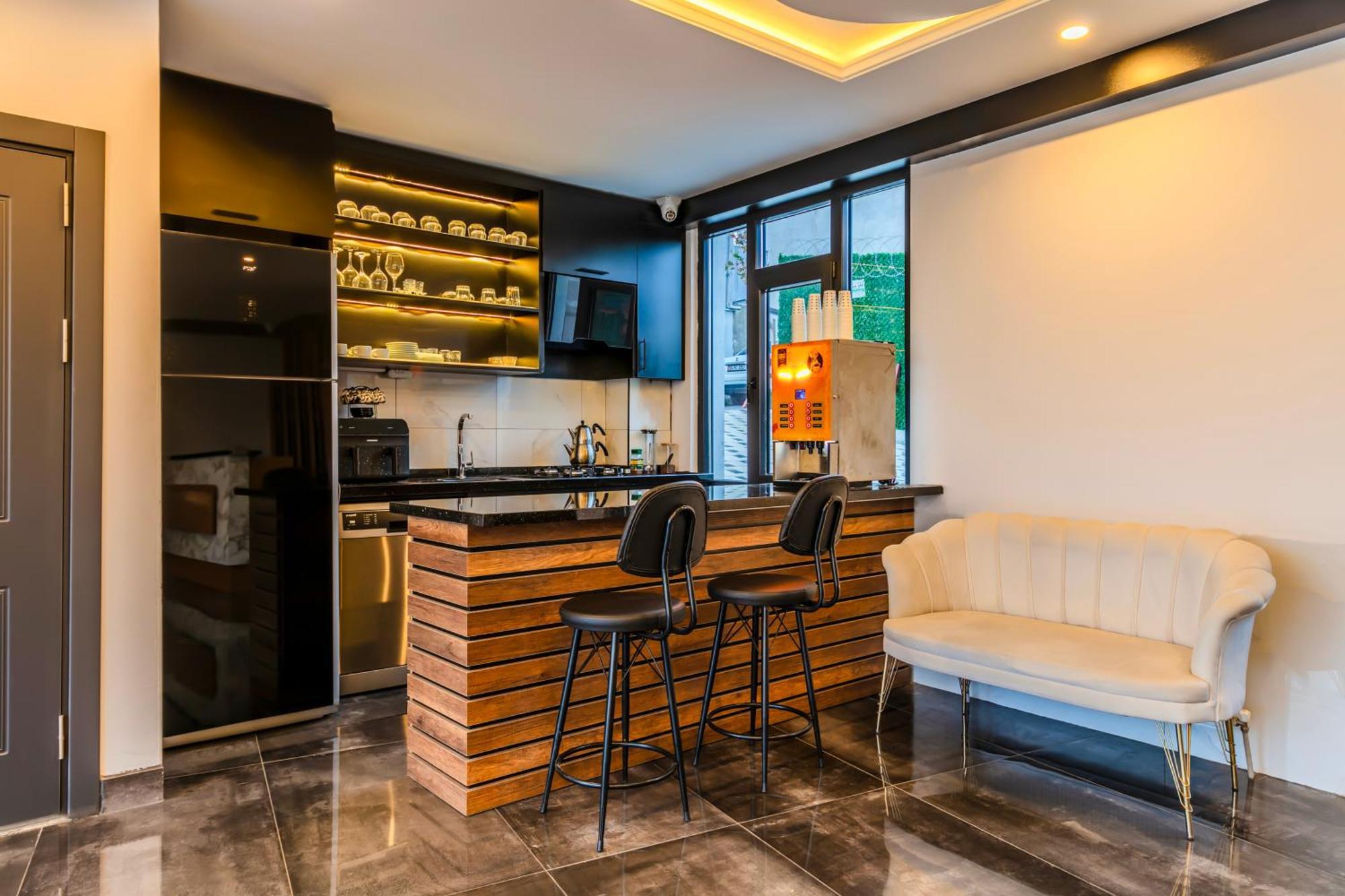 Solin Airport Hotel Arnavutkoy Kültér fotó